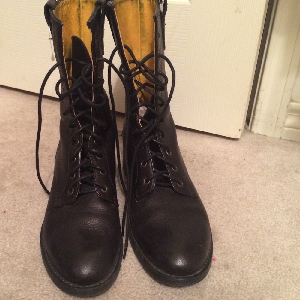 Madewell The Workwear Biker Boots, Size 9